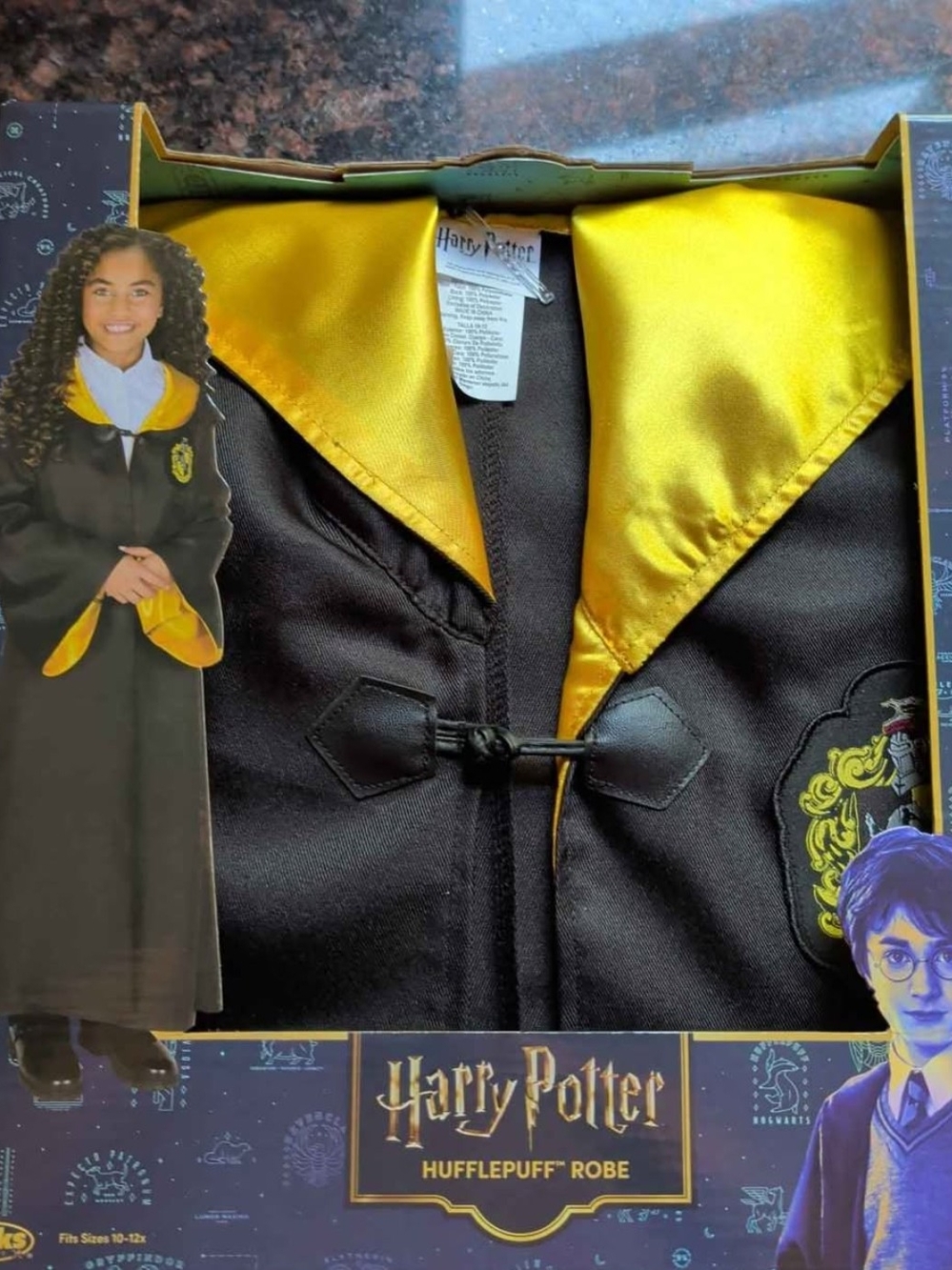 Harry Potter Warner Bros. Hufflepuff Kids Robe in Black and Yellow Satin Trim
